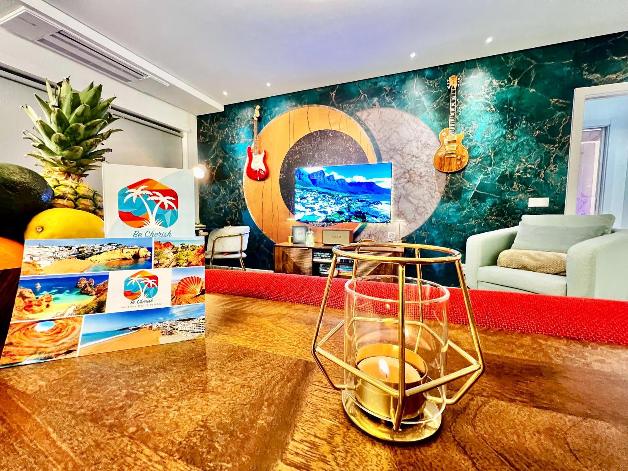 Prestige River View By Becherish Apartment