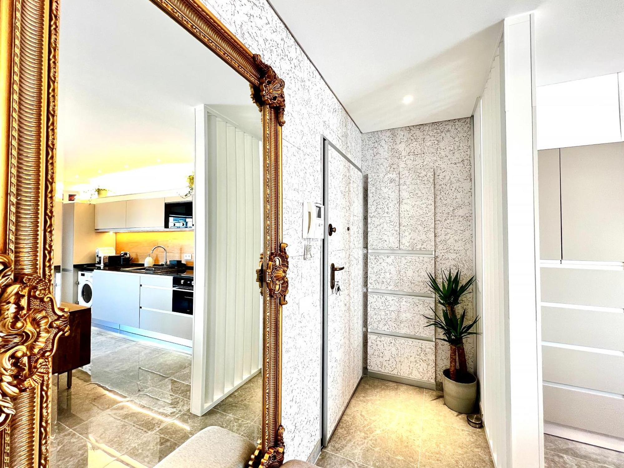 Apartment Prestige River View By Becherish *